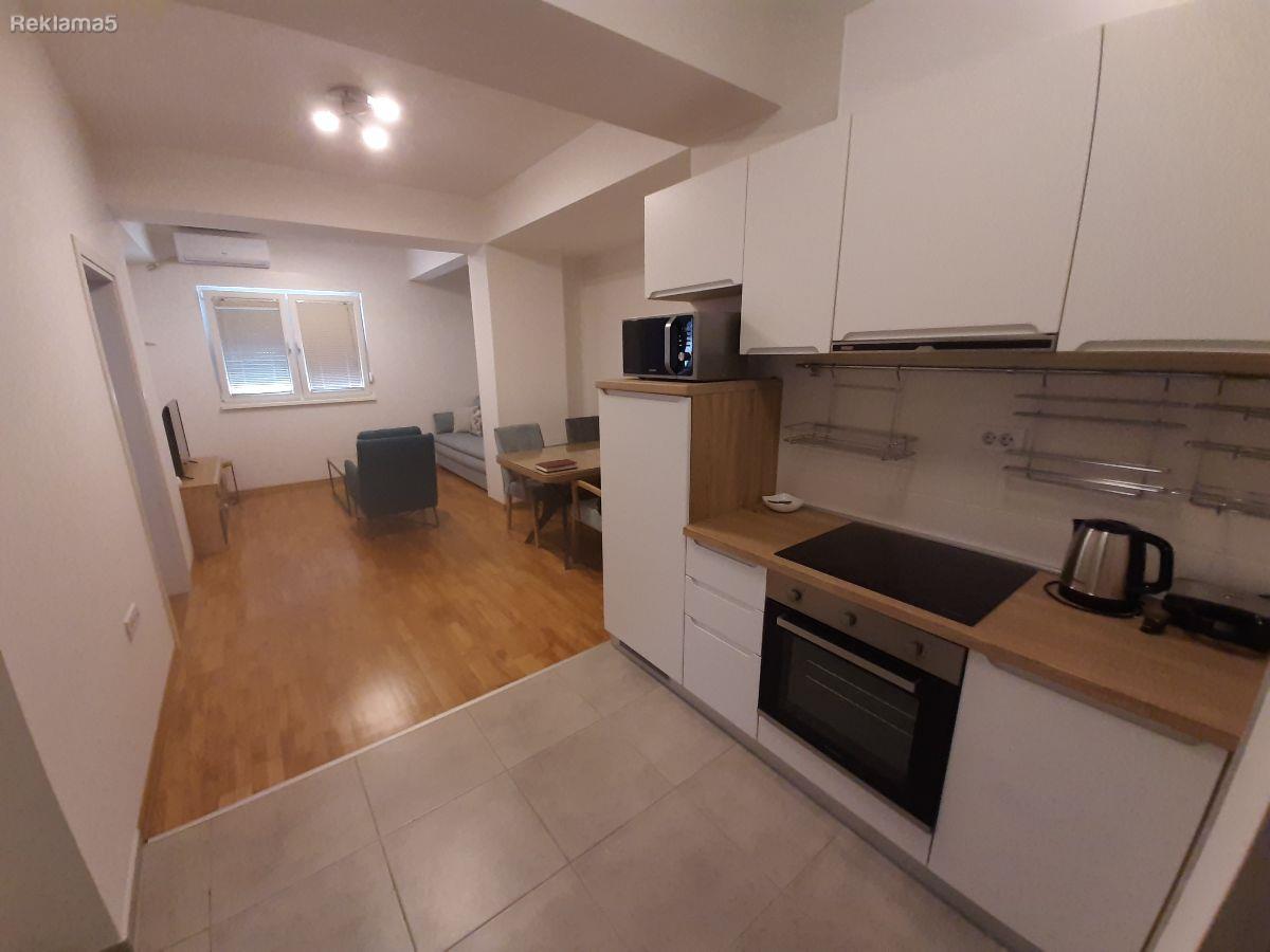 SANRAJS Nov Dvosoben Stan 42 m2 na 6 kat zapad, opstina