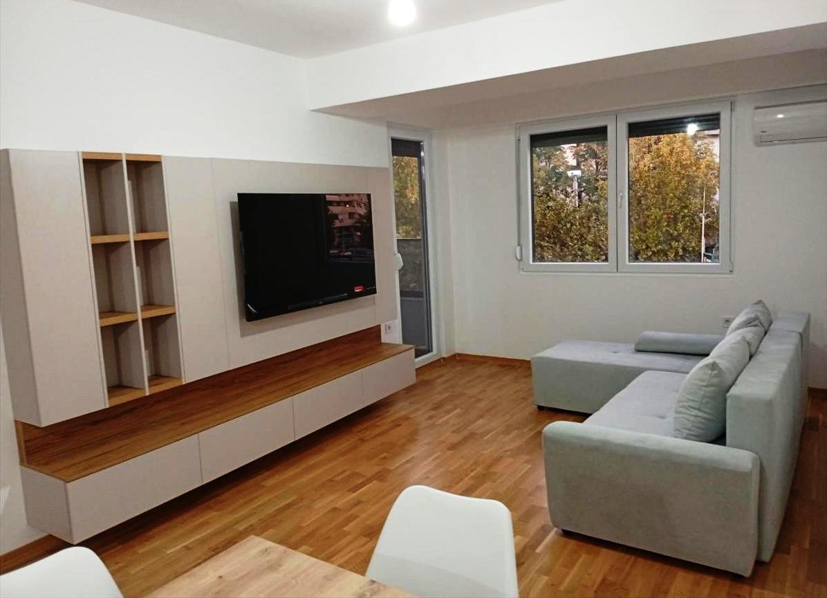 We are renting a new 50m2 apartment in Chrom near K Mall