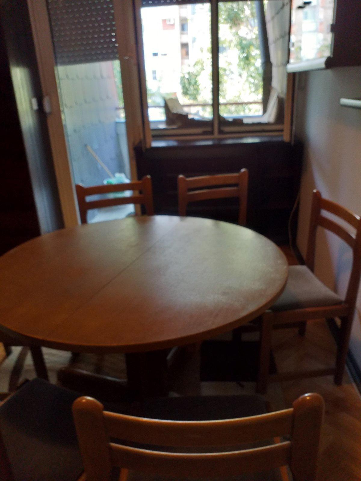 Se prodava stan N. Lisice 76m2