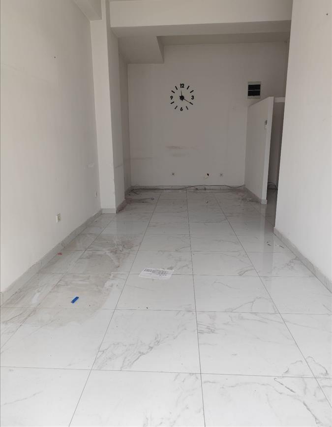 Se prodava deloven prostor 38m2 vo Micurin, Aerodrom