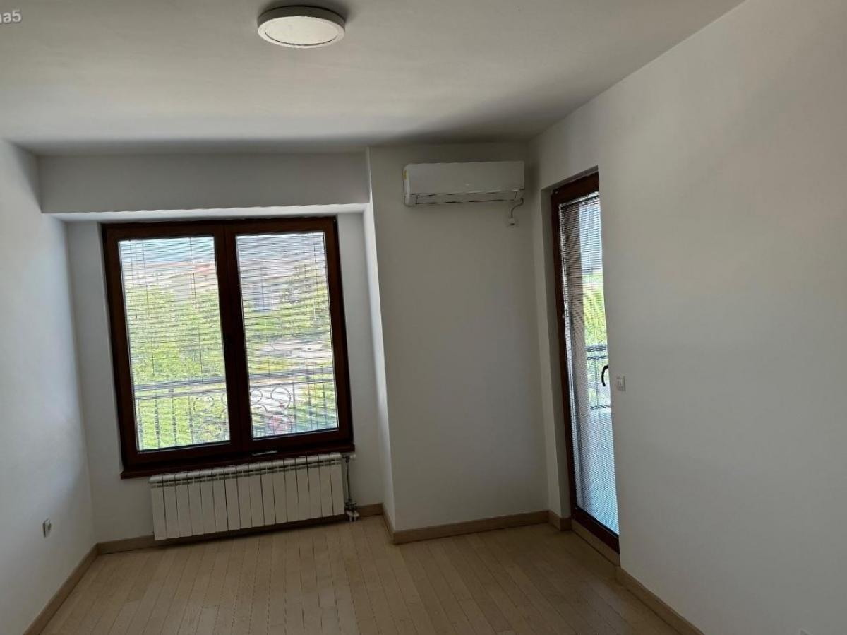 A 52 m2 apartment is for sale in Kisela Voda