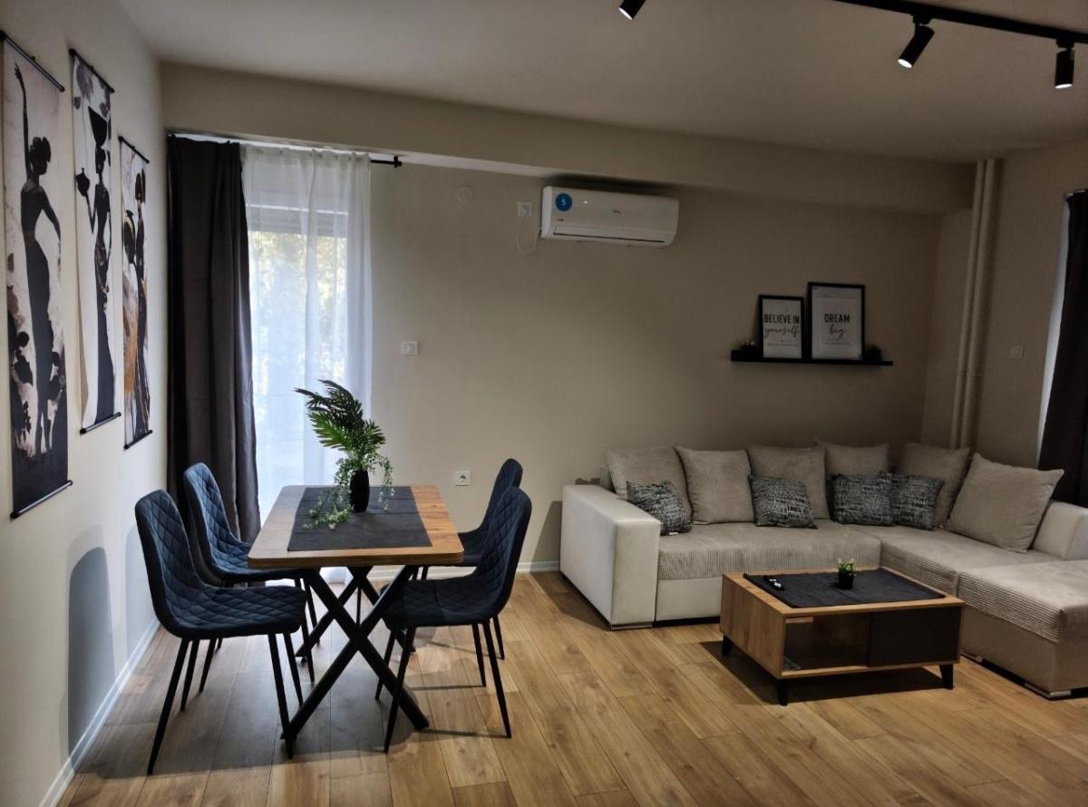 A 70 m2 apartment is for sale in Aerodrom