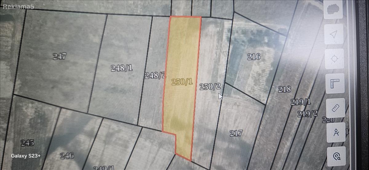 Dolno lisice niva/plac 1381m2