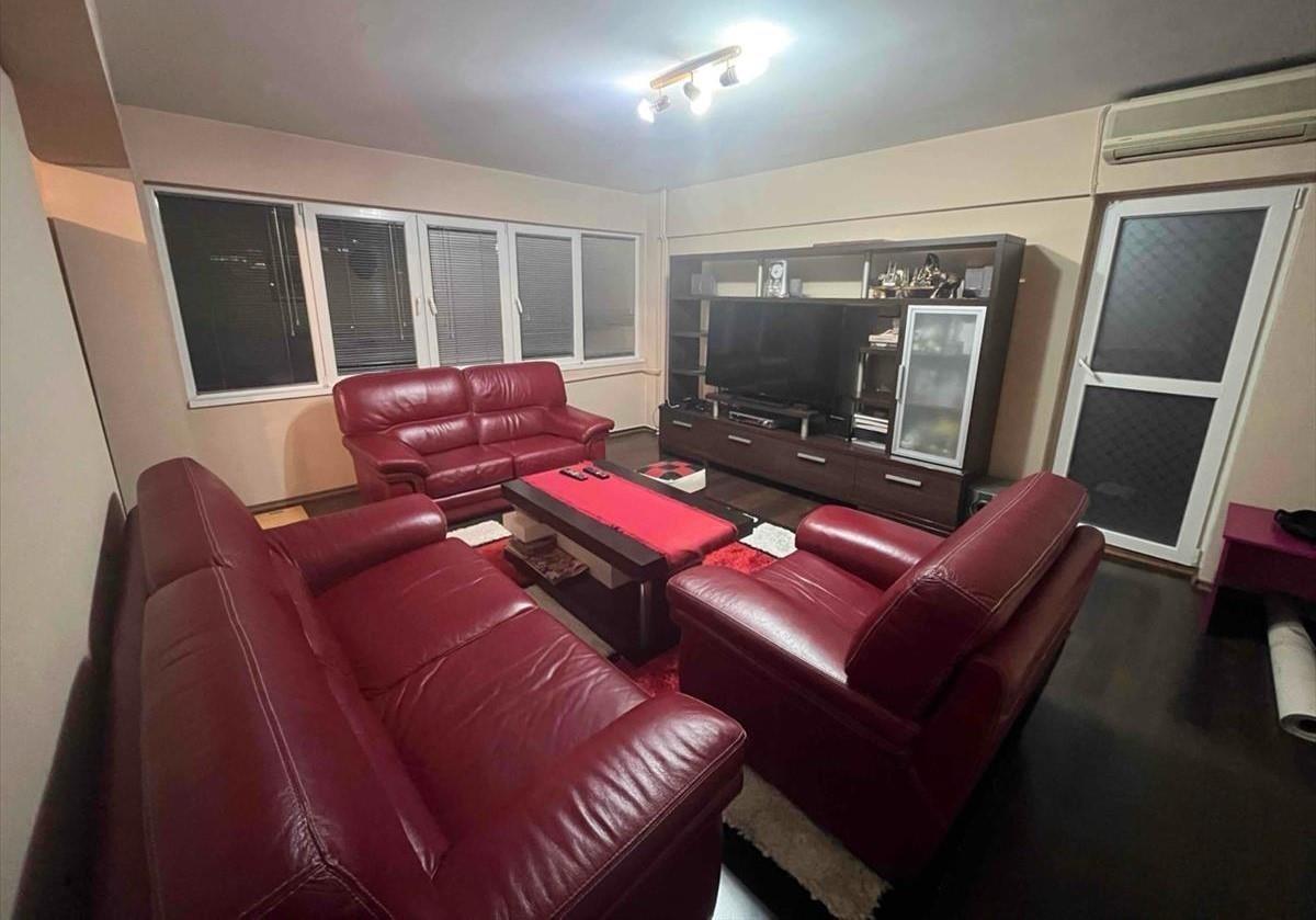 Renoviran stan od 78m2 so dve spalni vo K.Voda
