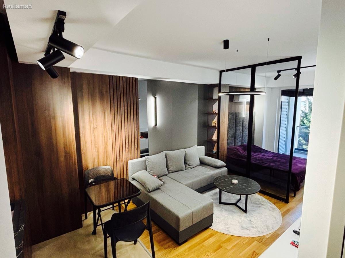 NOV NEVSELUVAN STAN VO CENTAR 35m2, UNIVERZALNA