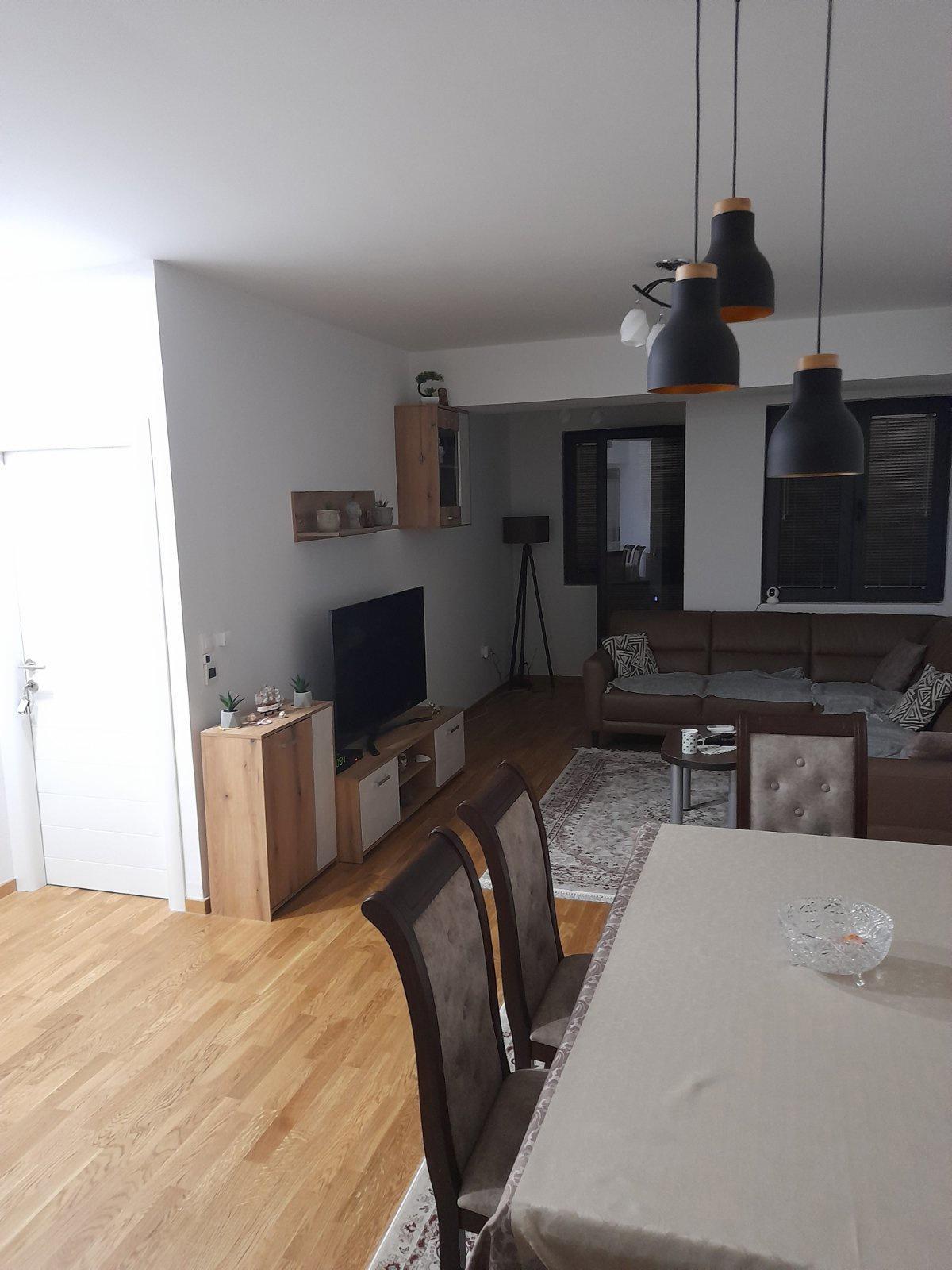 Se prodava stan vo zgradata na BISI karsi City Moll
