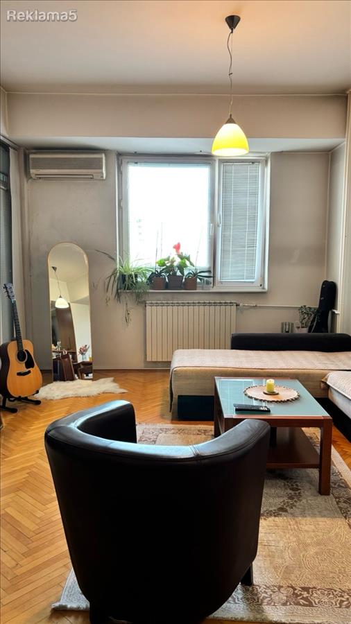 СЕ ИЗДАВА СТАН 58 м² – ТЦ ЛЕПТОКАРИЈА, НАД КОМЕРЦИЈАЛНА БАНК
