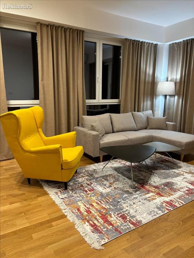 Se izdava nov prekrasen stan vo East Gate Living