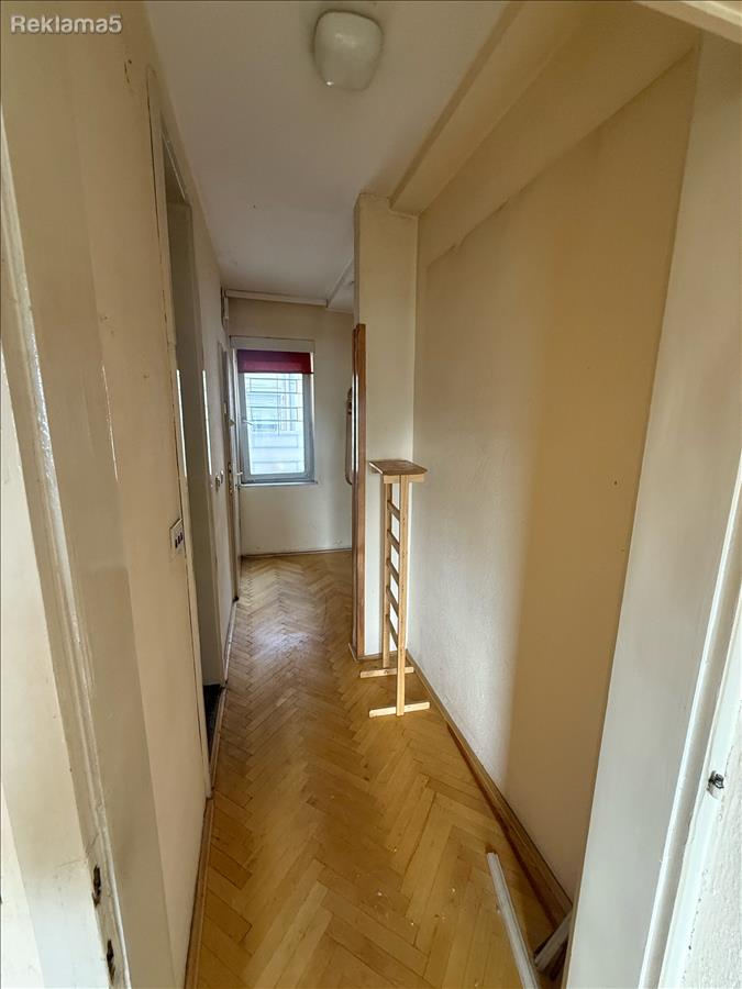 Se prodava stan 62m2 vo centar