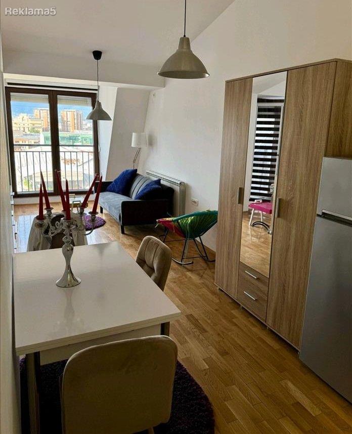 Furnished Studio / 1.5-Room Apartment for Rent in the Center