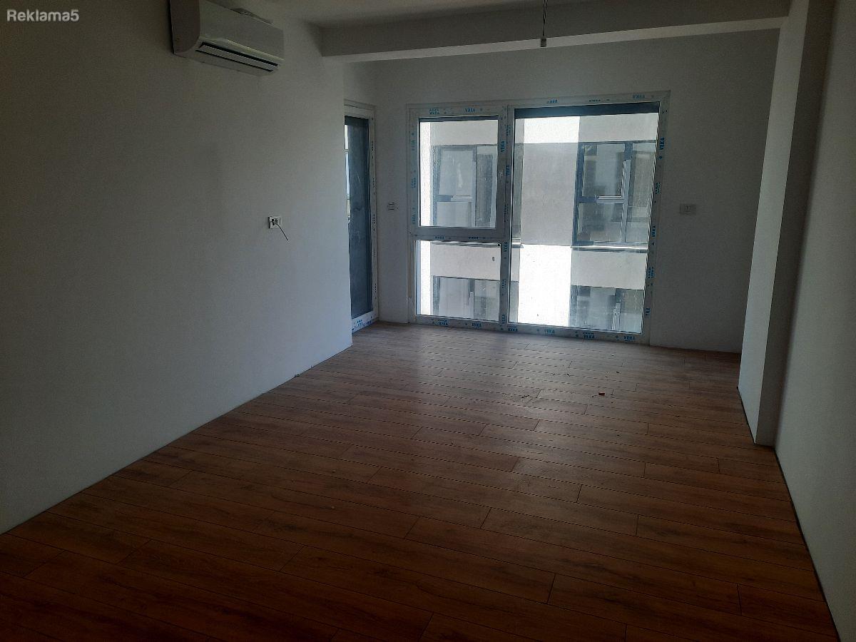 Prodavam nov stan 46m2 ez.lozja