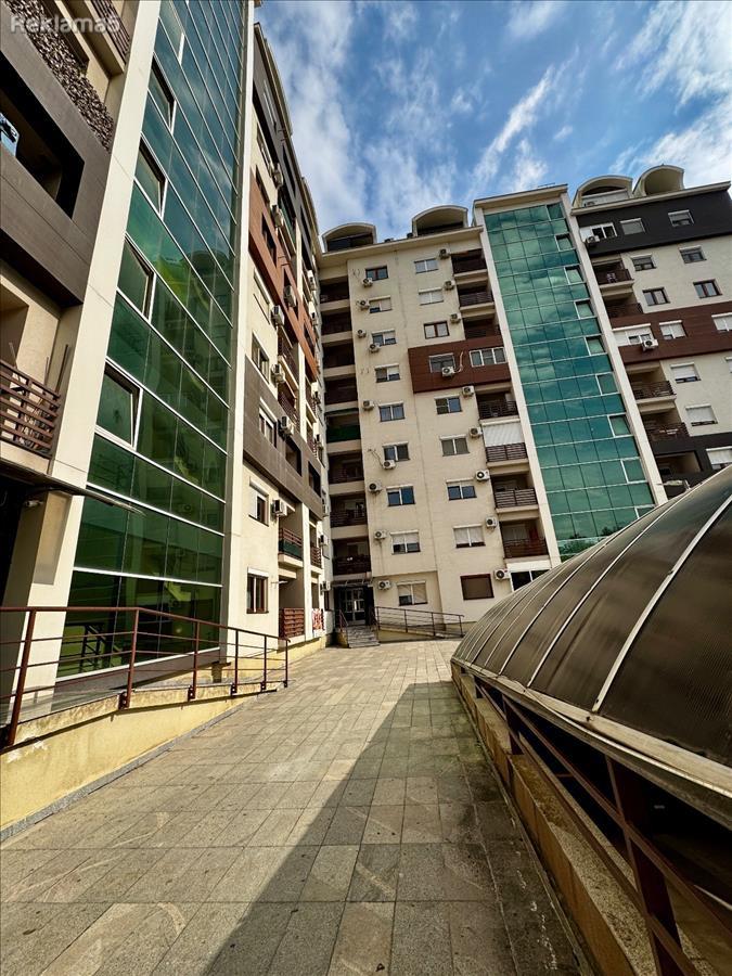 SE IZDAVA GARSONJERA 40M2 – GRAND PRESTIGE TAFTALIDZE